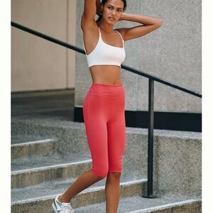 Anthropologie Daily Practice Coral Pink Capri Leggings Size Medium NWT